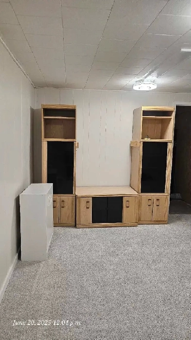 basement sweet for rent location at on the west side 178st.69 av Image# 6