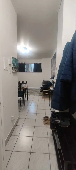 3 1/2 Entièrement meublé a louer Image# 3