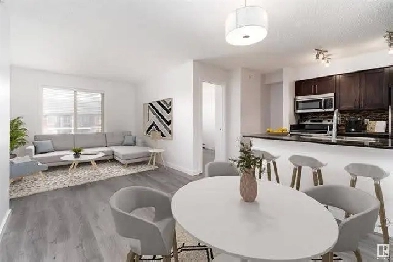 Top Floor 2 BED in Walker Lake SW EDM w/ Rental Perks Image# 9