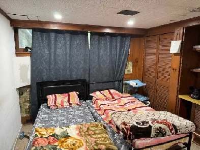 Room rent near humber college north campus Image# 1