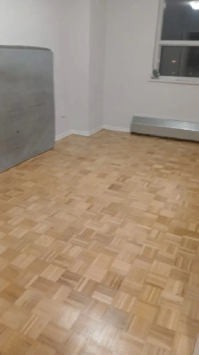 1 Bedroom Available for Rent – Near Markham & Ellesmere | Close Image# 2