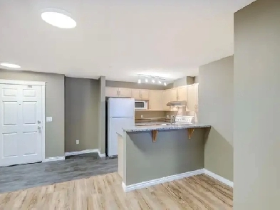 2 Bed 2 Bath Apartment NW Calgary Image# 2