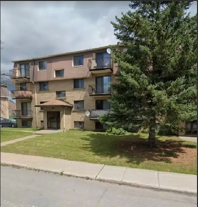 4 1/2 à louer Laval Image# 5