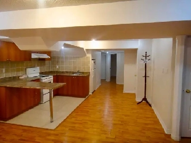 2-Bedroom Basement Apartment – Utilities Included – Near Hwy 404 Image# 5