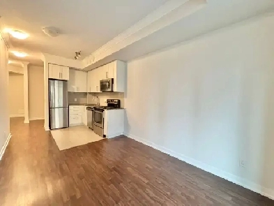 1 Bed 1 Bath Condo fro rent JULY 1st in Etobicoke Image# 5