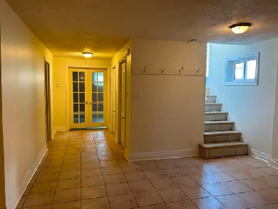 Separated entry 3  room basement unit close to 401/404 Image# 8