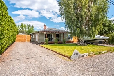 TRUE RANCHER  W/PRIVATE BACKYARD, 10910 Acland St, Summerland BC Image# 8