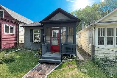 WELCOME TO 235 ROSEBERRY STREET Image# 1