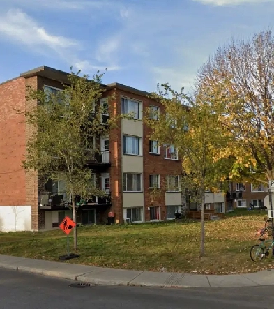 3 1/2 in Ville Saint-Laurent Image# 3