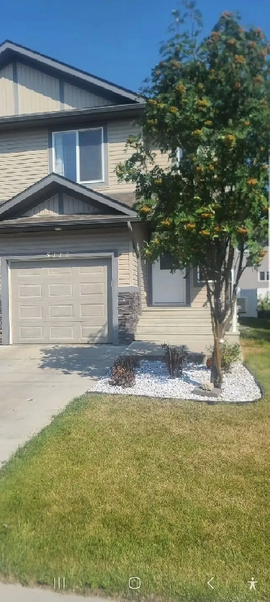 Duplex in McConachie Landing with Central Air-conditioning Image# 6