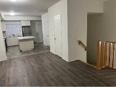 Full Townhouse for Rent in Pickering Image# 20