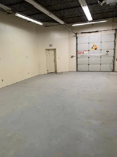 Bolton industrial / commercial unit for rent. Image# 1