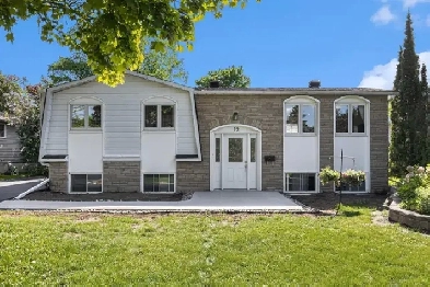 LOADED WITH UPDATES!  Beautiful 3 Bed, 1 Bath in Perth Image# 10