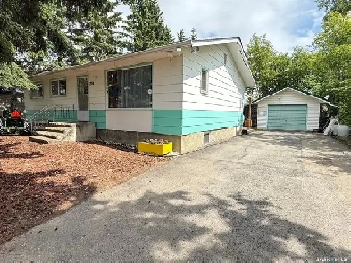 NEW LISTING  704 1st Avenue, Loon Lake Image# 7