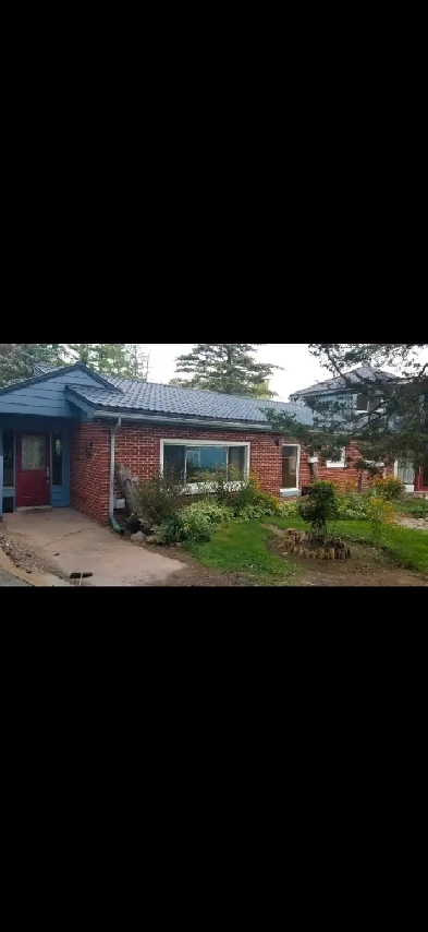 House for rent in Caledon upto  6 parkings Image# 1