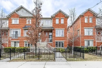 4 bed 4 bath townhouse for rent in Mississauga Image# 2