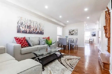 FOUR BEDROOM HOUSE FOR RENT IN BRAMPTON Image# 1