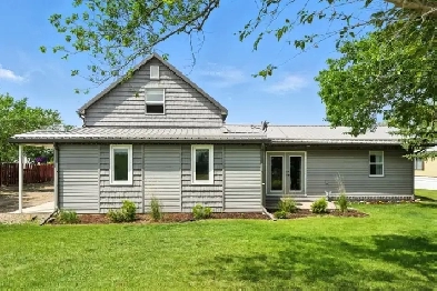 604 3rd Street West Delisle For Sale Image# 1