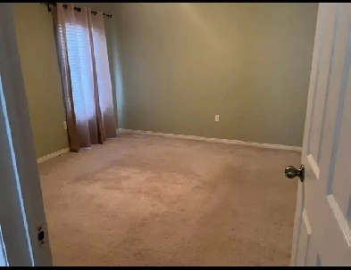 Room for rent Image# 3