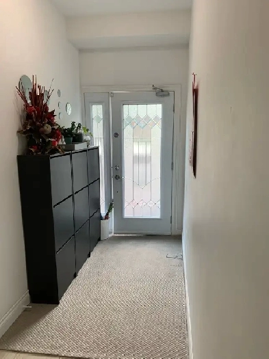 good location room for rent Image# 5