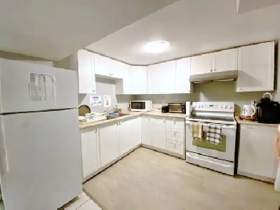 Three rooms for rent in an apartment, steps to Algonquin College Image# 2