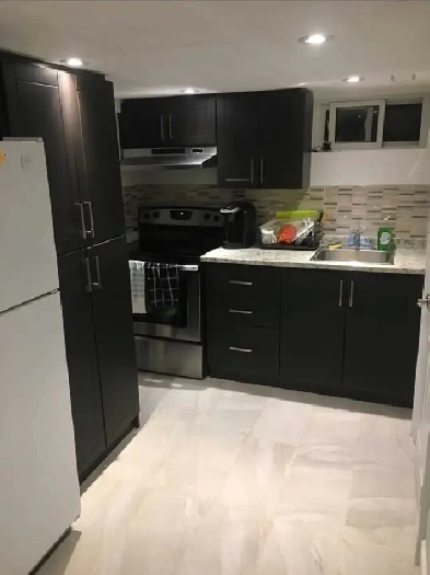 August 1 - Utilities Included - 2 Bedroom Basement - Hamilton Image# 3