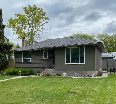 Charming Bungalow for rent in River Heights Image# 6