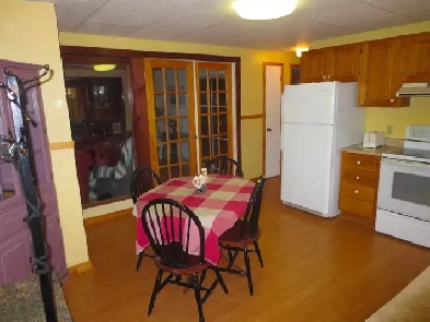 Appartement 4 1/2 à louer! Disponible 1 juillet! Image# 4