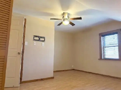 Available Now Bedroom for Rent Cambridge Parking Image# 4