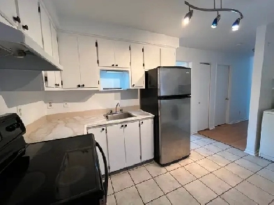 4 1/2  Disponible Août - Coeur Plateau Mont-Royal Image# 1