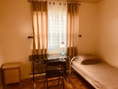 A large Private room for rent $800 Image# 6