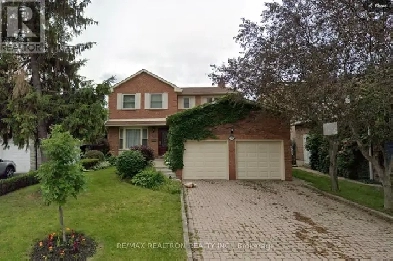 5 bed 4 bath house - Warden/Hwy 7 Image# 1