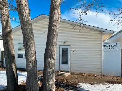 Nanton -  Shop & Yard Image# 1