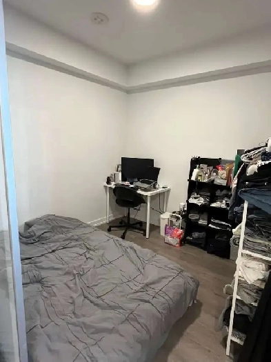 female only) Eglinton E2condo private room   private washroom Image# 3