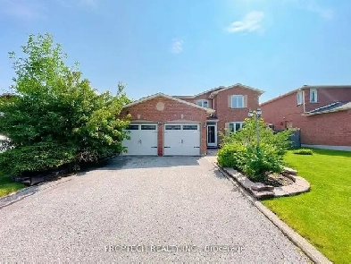 5 bed 5 bath house - Yonge/Worthington Image# 1