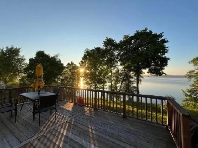 Waterfront Cottage at Golf Resort Image# 10