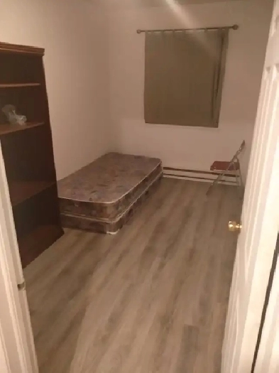 Room in 6e avenue Lachine 550$ all included move in right now Image# 2