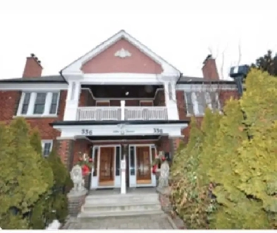 1 Bedroom Apt Beautiful Edwardian Home St. Clair and Bathurst St Image# 7