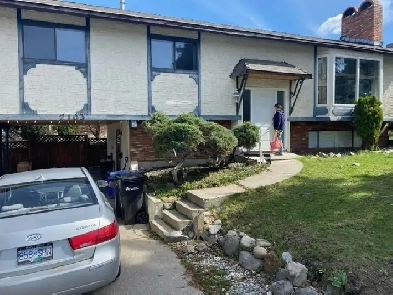Vernon 3 bed 2 bath upper Image# 2