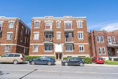 Furnished 4 1/2, NDG near metro Villa Maria, Vendome. Sunny Image# 5