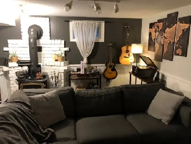 Cozy Basement with Sparking Kitchen Image# 7