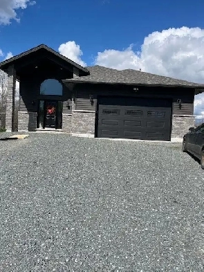 House for Sale in Azilda on 20-acres - asking 1.1M or best offer Image# 1