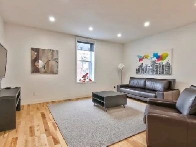 2 Beds  2 Baths -ALL Included- Point Saint Charles Image# 9