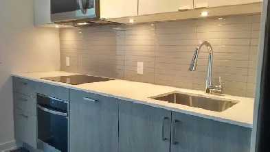 Southeast 2 Bedroom Waterfront! Image# 2