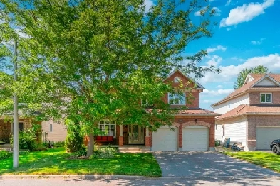 Quiet Street, Big Backyard | 4-Bed   Loft in Findlay Creek Image# 2