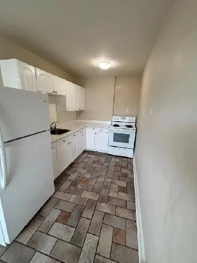 2 Bedroom Apartment For Rent- Heat and Water Included Image# 1