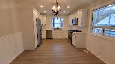 4 Bedroom 1.5 bath For Rent in Dufrost Image# 19