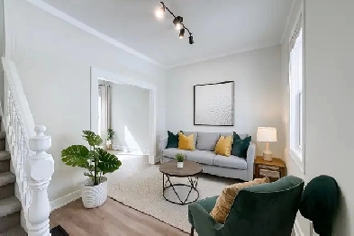 Beautiful 2 Bedroom Townhouse For Rent in East City Peterborough Image# 1