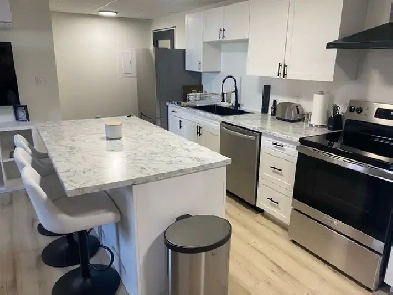 New 1 bedroom Image# 3