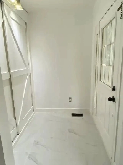 3 Bedrooms, 1 Bath (main fl) Bungalow for Rent Image# 1